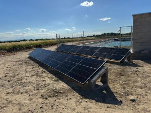 paneles solares para terreno